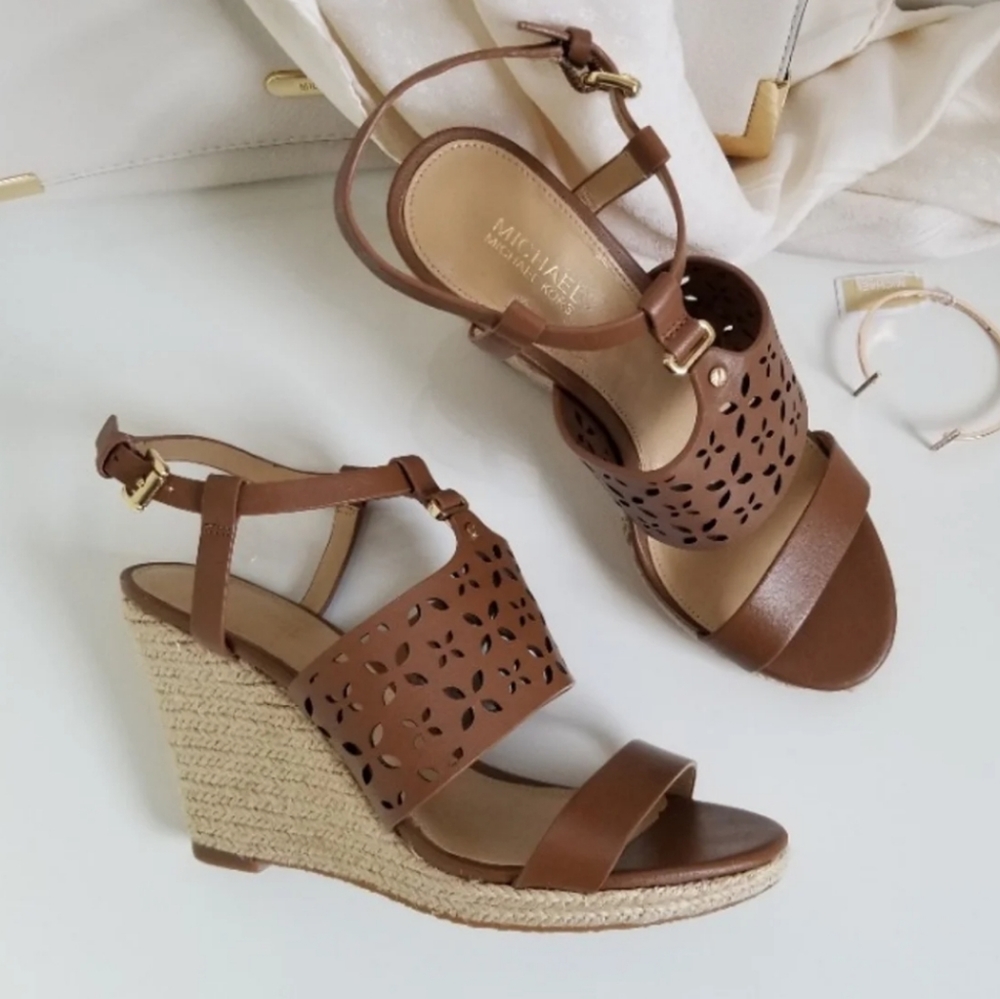 MICHAEL Michael Kors 'Darci' Espadrille Wedge